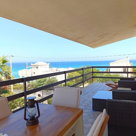 Tra Cielo E Mare - Spiaggia San Lorenzo Reitani Ngoại thất bức ảnh